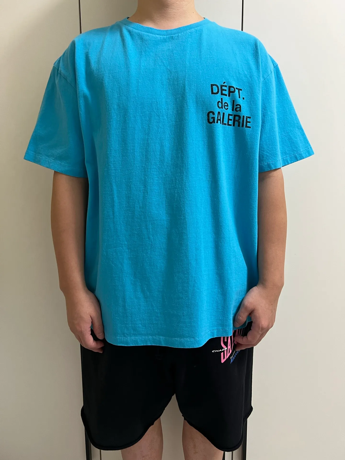 SAINT Mxxxxxx SWEAT SHORTS/RIBON SAINT/BLK pink SAINT LOGO shorts, black S-XL cotton and linen OE yarn fabric, stiff, light, comfortable and breathable, non-locking design, naturally rolled back after water, super handsome version, easy to match, original consistent main mark, wash water mark, little angel anti-counterfeiting mark